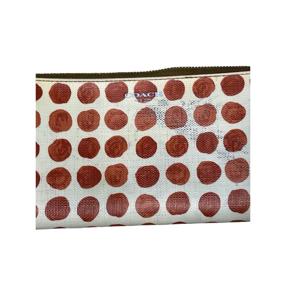Coach wallet wristlet White with Red Poka Dots Zipper - Picture 6 of 14